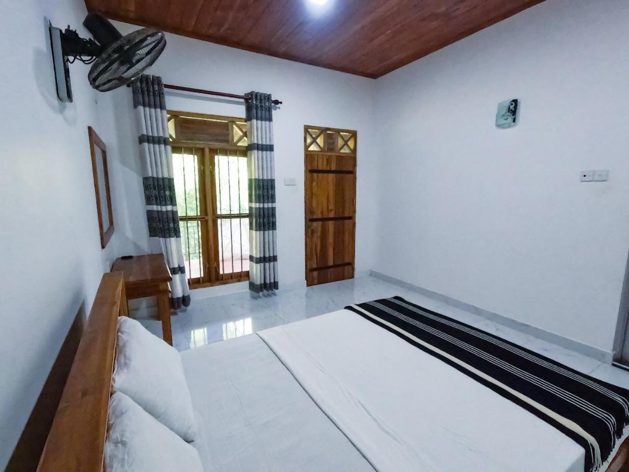 Wild Heaven Udawalawe Hotel Exterior photo