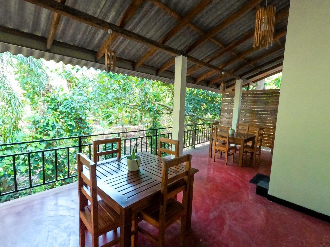 Wild Heaven Udawalawe Hotel Exterior photo