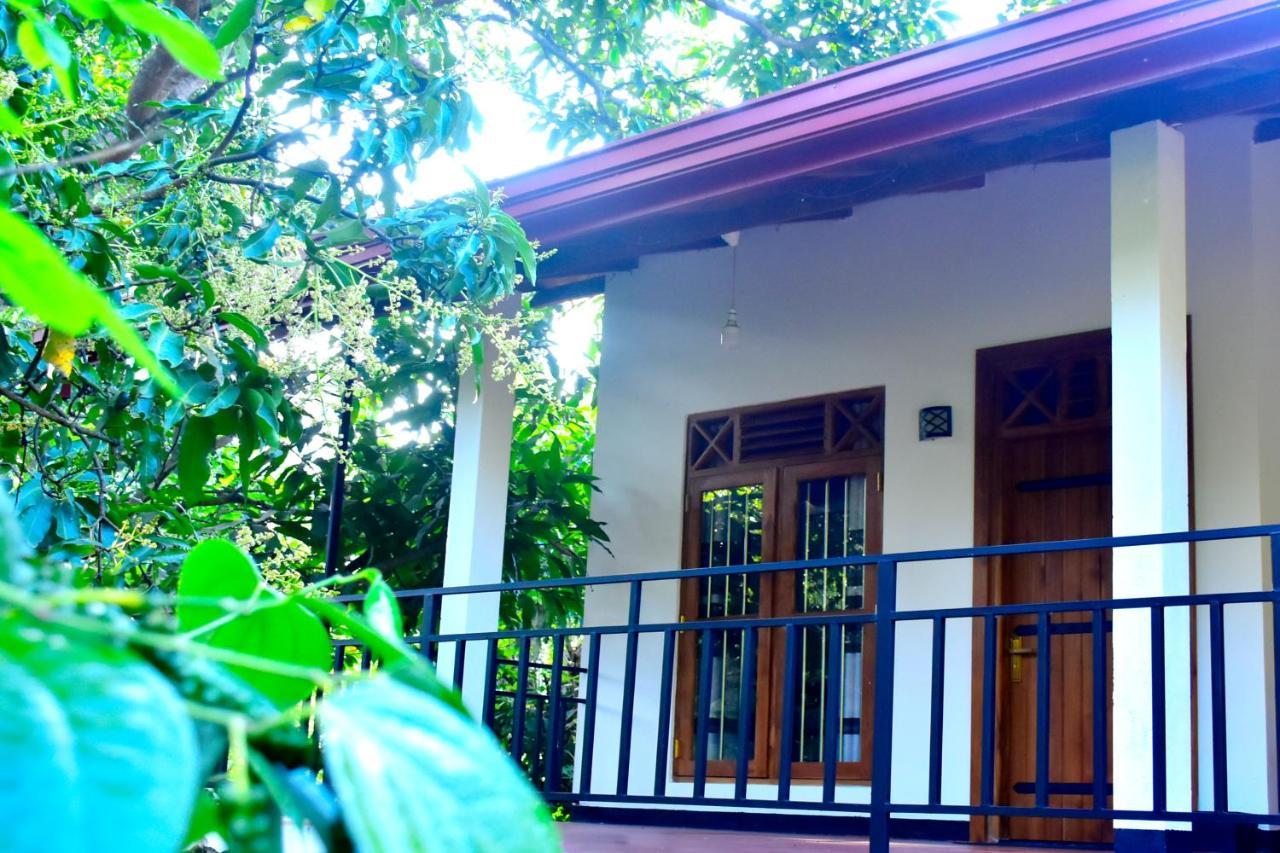 Wild Heaven Udawalawe Hotel Exterior photo